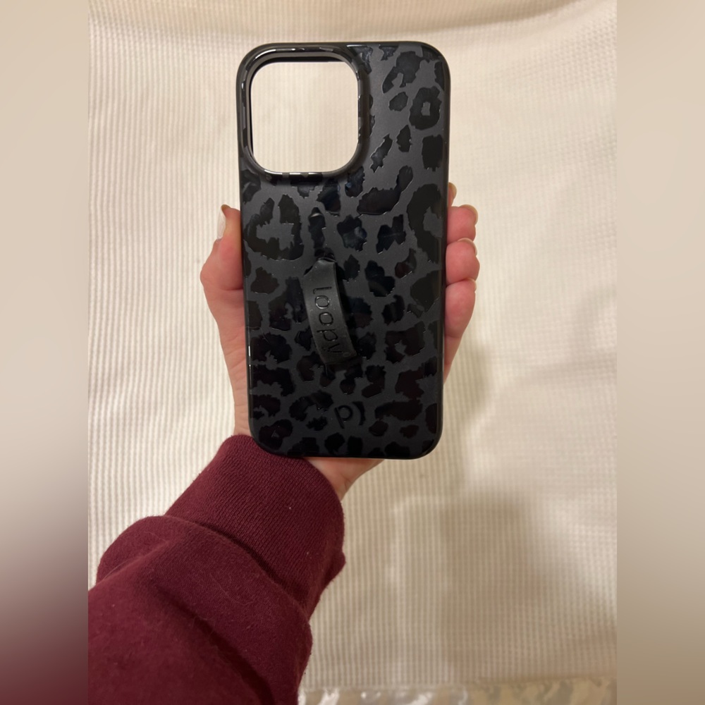 iPhone 13 Pro Loopy Case